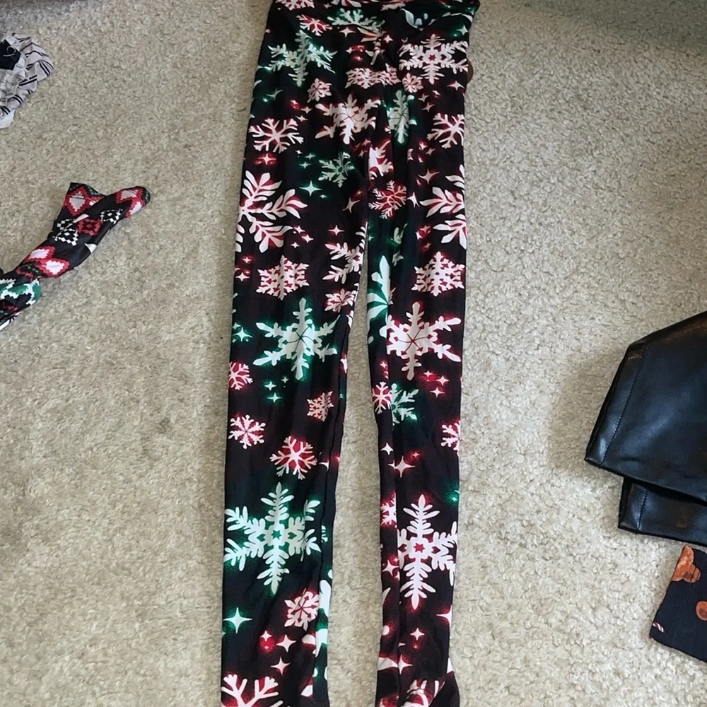 Snowflake leggings